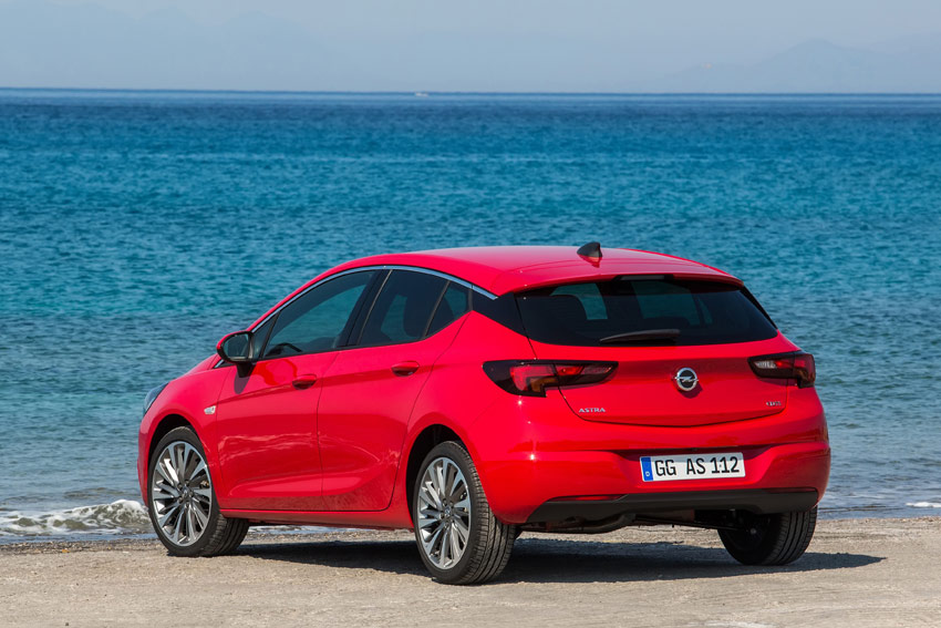 /UserFiles/Image/news/2015/Frankfurt_2015/Opel/Astra_2_big.jpg