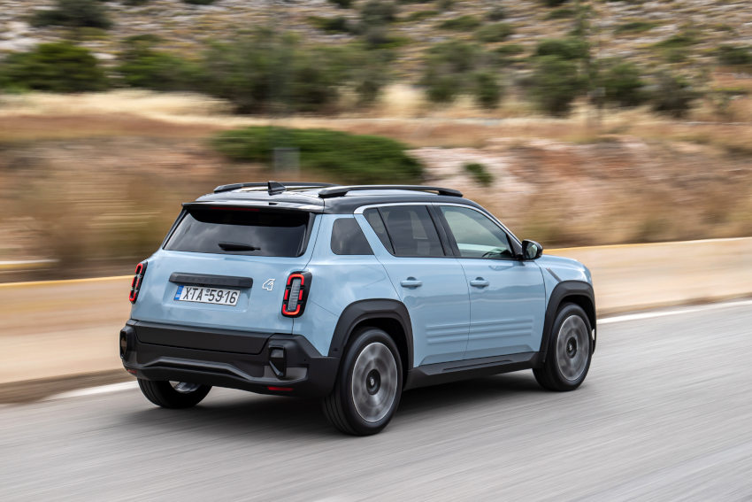 /UserFiles/Image/news/1__PRESENTATIONS/2026/Renault_4_E_Tech/Renault4_3_big.jpg