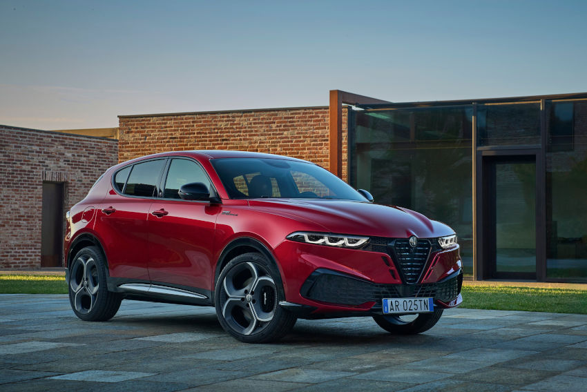 UserFiles/Image/news/2025/Alfa_Romeo_Tonale_fl/Tonale_1_big.jpg