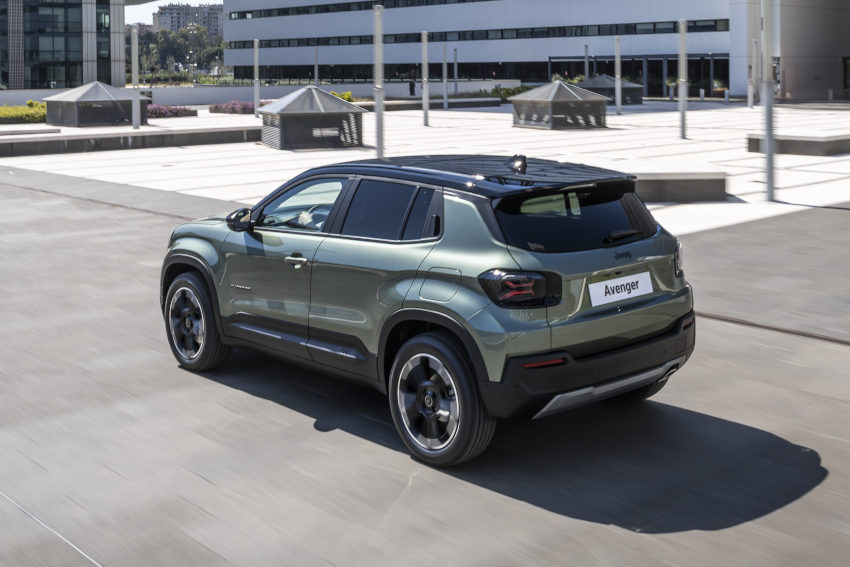 /UserFiles/Image/news/2026/Jeep_Avenger_fl/Avenger_2_big.jpg