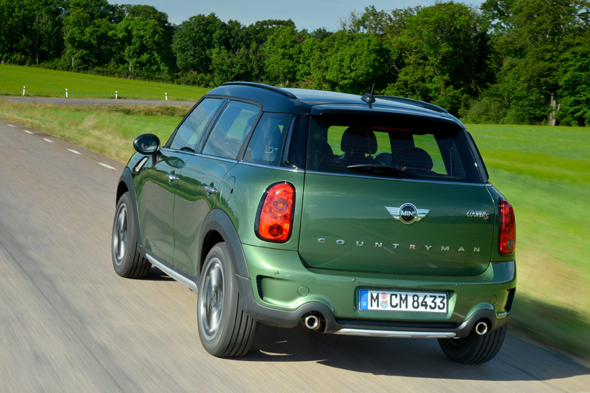 UserFiles/Image/tests/2014_tests/Mini_Countryman_auto_8_14/Countryman_3_big.jpg