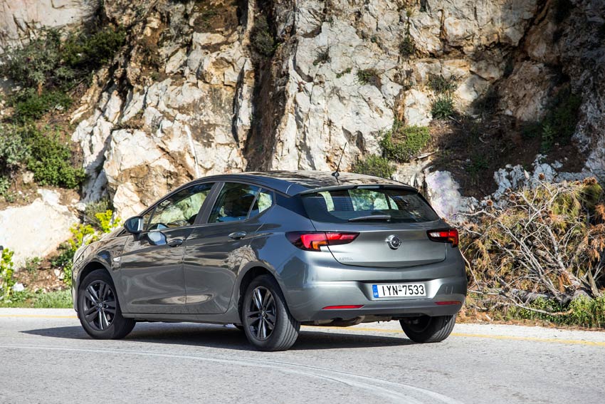UserFiles/Image/tests/2019_tests/Opel_Astra_D_5_19/Astra_D_3_big.jpg