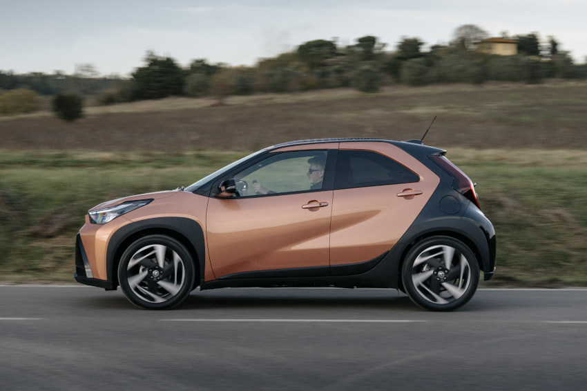 /UserFiles/Image/tests/2026_tests/Toyota_Aygo_X_6_26/Aygo_X_4_big.jpg