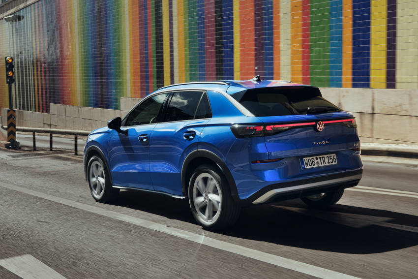 UserFiles/Image/tests/2026_tests/VW_T_Roc_6_26/T_Roc_3_big.jpg