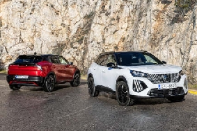 Alfa Romeo Junior - Peugeot e-2008